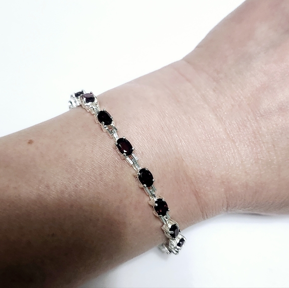 7.50 ct Natural Garnet sterling silver Bracelet - Picture 5 of 13